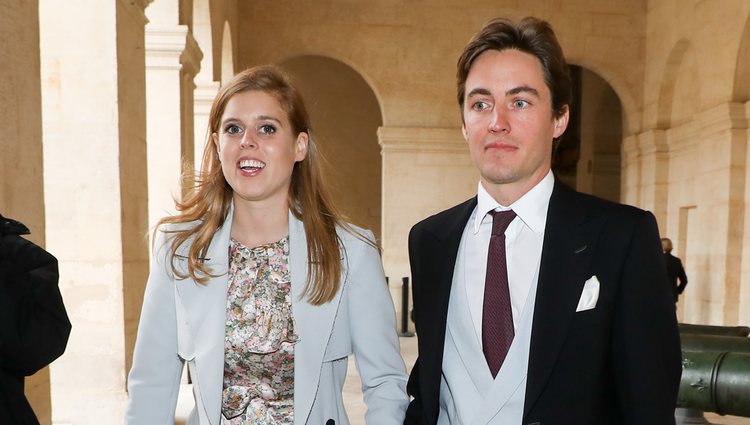 Beatriz de York y Edoardo Mapelli en la boda de Christophe Napoleón y la Condesa Olympia de Austria