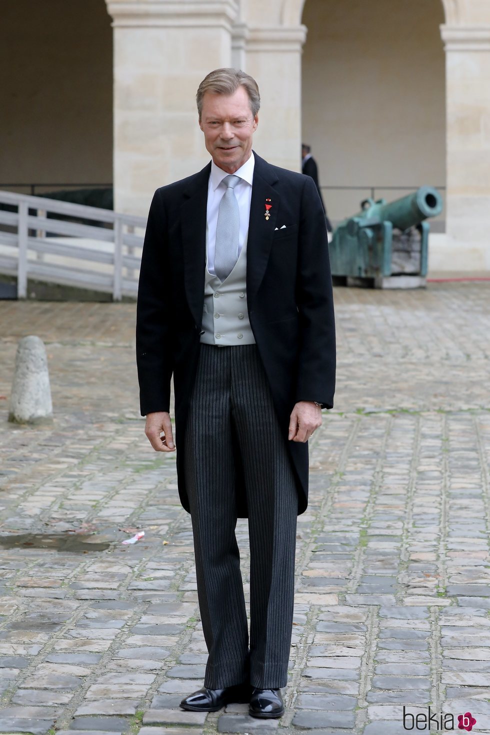 El Gran Duque Enrique de Luxeemburgo en la boda de Christophe Napoleón y la Condesa Olympia de Austria