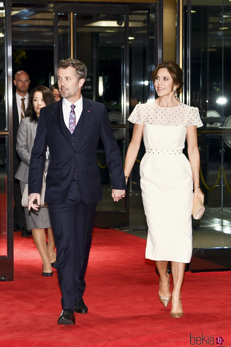 Federico y Mary de Dinamarca en el banquete organizado por la entronización de Naruhito de Japón