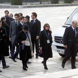 La familia Franco en el Valle de los Caídos para la exhumación de Franco