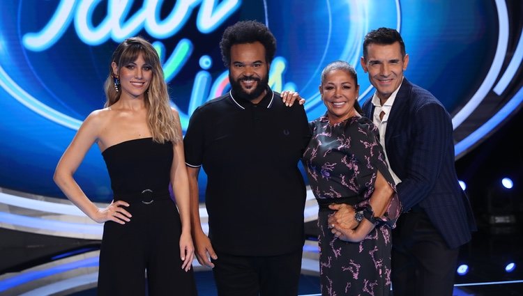 Edurne, Carlos Jean, Isabel Pantoja y Jesús Vázquez en la la presentación de 'Idol Kids'