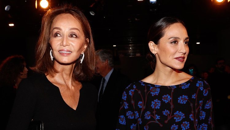 Isabel Preysler y Tamara Falcó en la presentación del libro de Mario Vargas Llosa