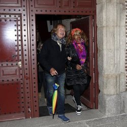 Regina do Santos y Pablo Sebastián en la misa funeral de Margarita Seisdedos