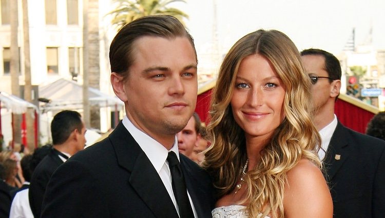 Leonardo DiCaprio y Gisele Bündchen en los Premios Oscar 2005