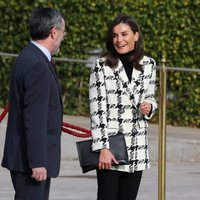 La Reina Letizia, muy sonriente antes de comenzar su Visita de Estado a Cuba