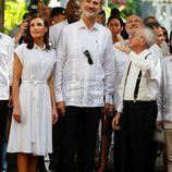 Los Reyes Felipe y Letizia en El Templete de la Plaza de Armas de La Habana Vieja