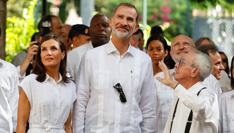 Los Reyes Felipe y Letizia en El Templete de la Plaza de Armas de La Habana Vieja