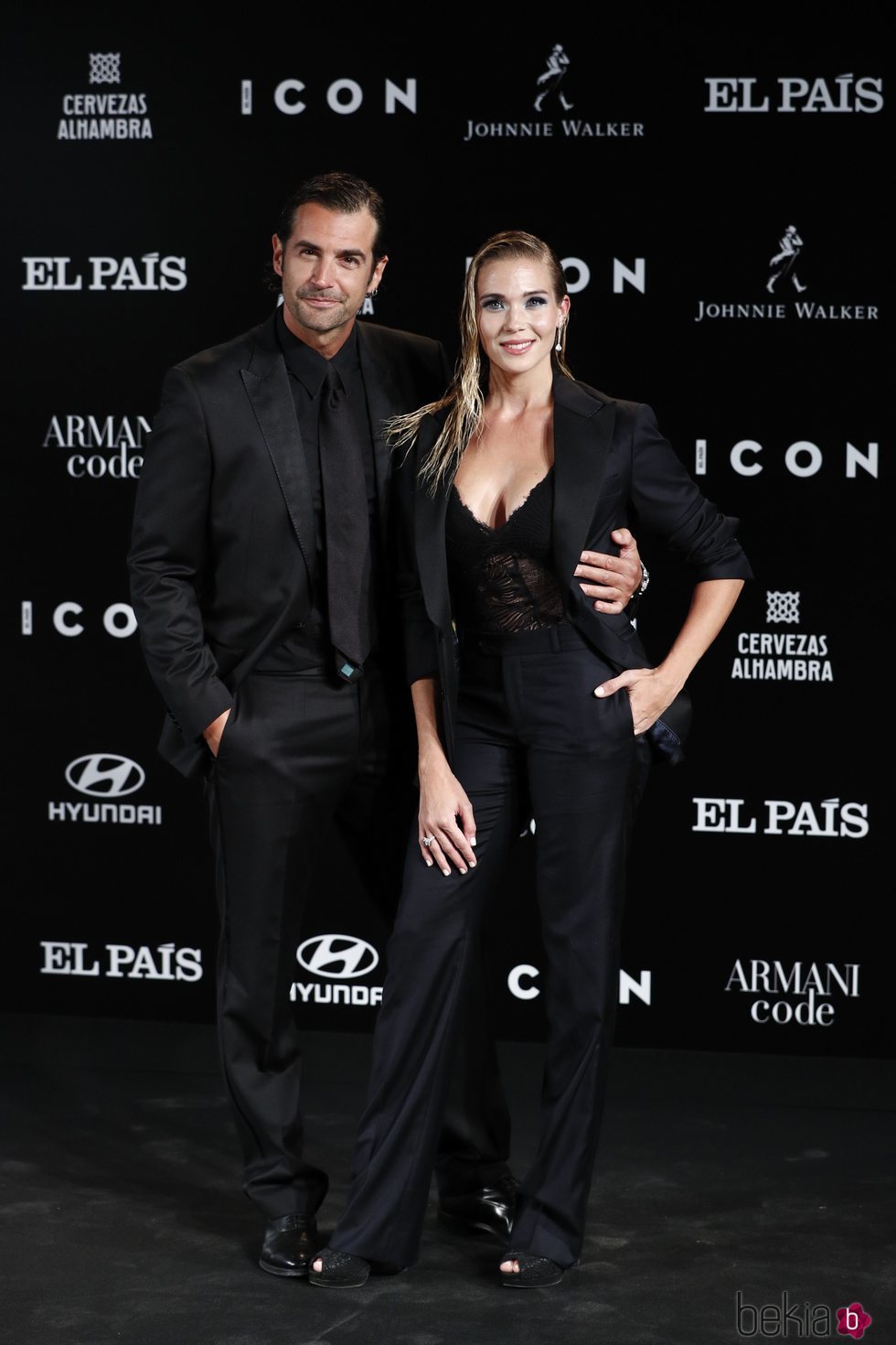 Patricia Montero y Álex Adrover en los premios Icon