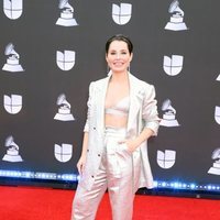 Soraya Arnelas en la alfombra roja de los premios Grammy Latino 2019