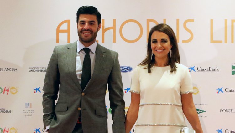 Miguel Torres y Paula Echevarría en la inauguración del Teatro del Soho en Málaga