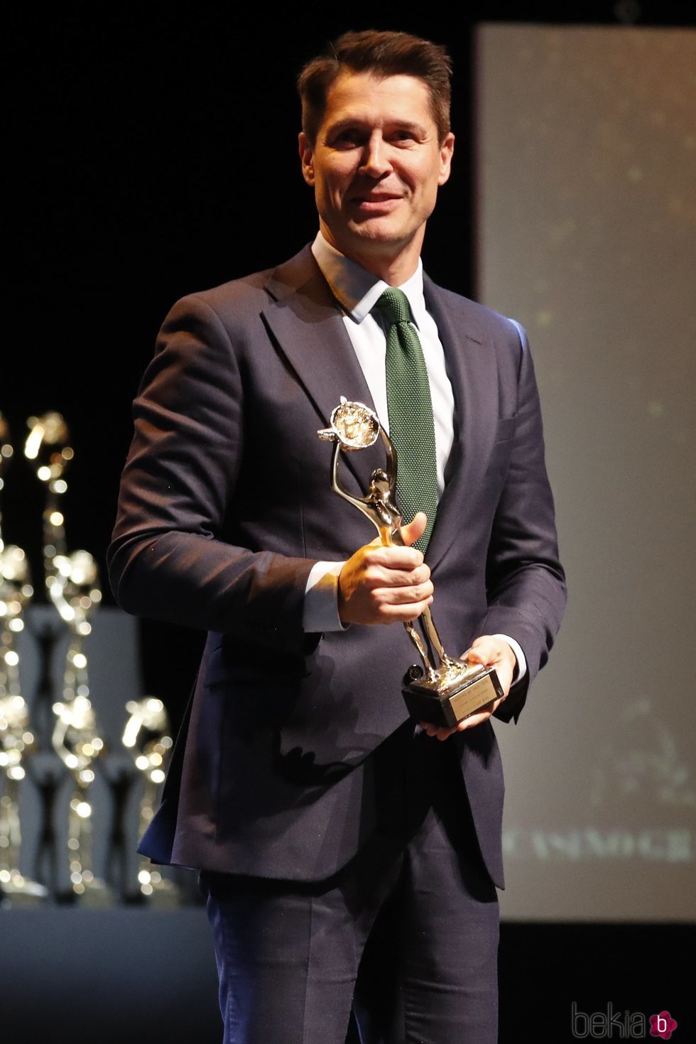 Jaime Cantizano recogiendo un premio Antena de Oro 2019