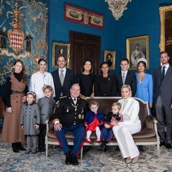 Posado de la Familia Real de Mónaco en el Palacio Grimaldi