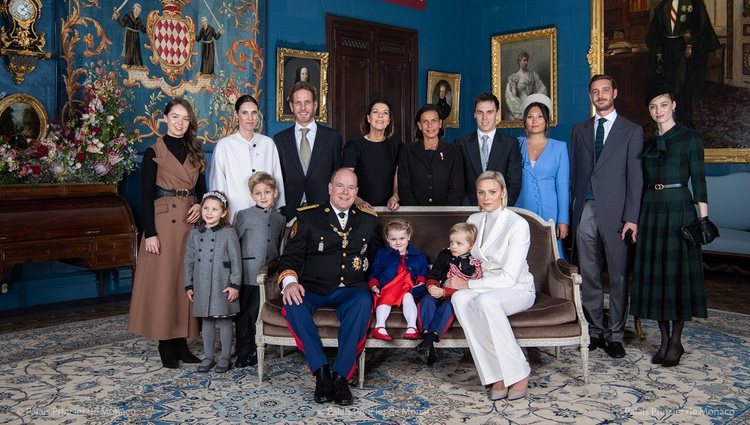 Posado de la Familia Real de Mónaco en el Palacio Grimaldi