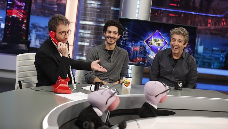 Pablo Motos, Chino Darin y Ricardo Darín en 'El Hormiguero'