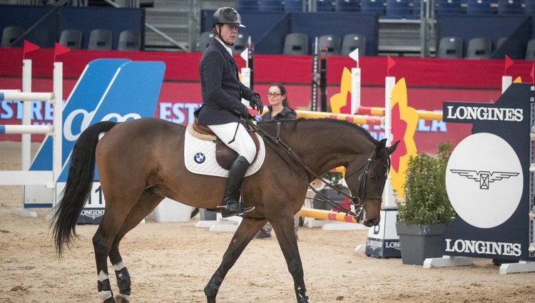 Cayetano Martínez de Irujo vuelve a competir tras sus percances de salud