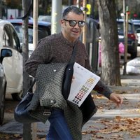 Jorge Javier Vázquez entrando en un centro de estética