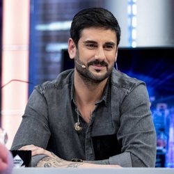 Melendi presentando en 'El hormiguero' su nuevo álbum