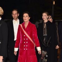 Carolina de Mónaco, Andrea Casiraghi y Beatrice Borromeo en la gala por el Día Nacional de Mónaco 2019