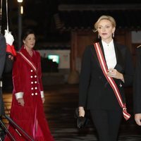 Alberto y Charlene de Mónaco y la Princesa Carolina de Mónaco en la gala del Día Nacional de Mónaco 2019