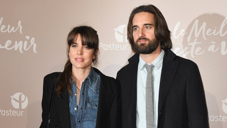 Carlota Casiraghi y Dimitri Rassam en el estreno de 'Le meilleur reste à venir'