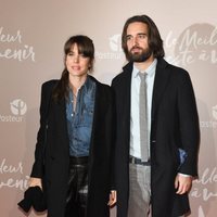 Carlota Casiraghi y Dimitri Rassam en el estreno de 'Le meilleur reste à venir'