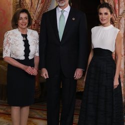 Los Reyes Felipe y Letizia con Nancy Pelosi en la recepción por la Conferencia sobre el Cambio Climático