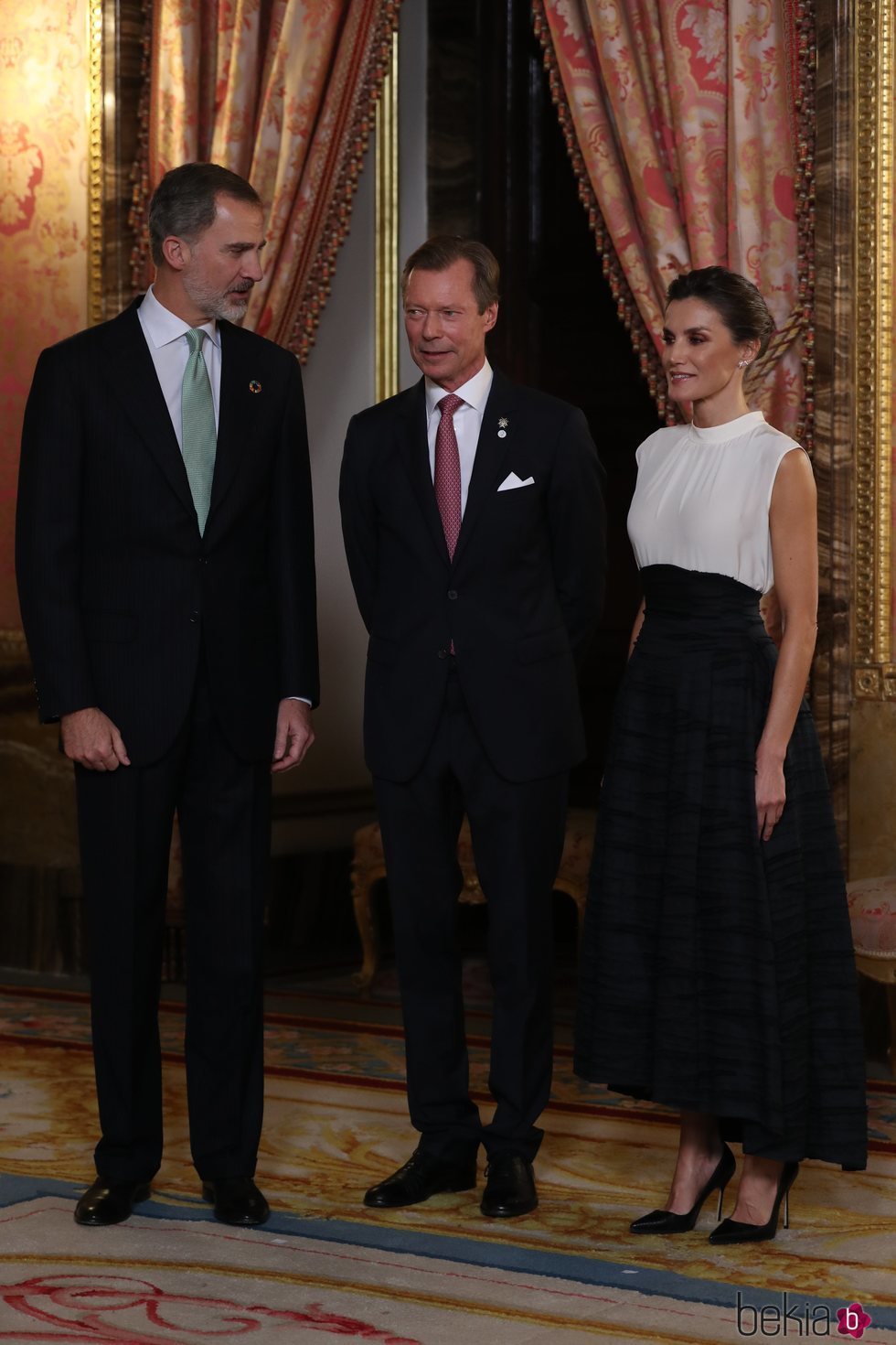 Los Reyes Felipe y Letizia y Enrique de Luxemburgo en la recepción por la Conferencia sobre el Cambio Climático