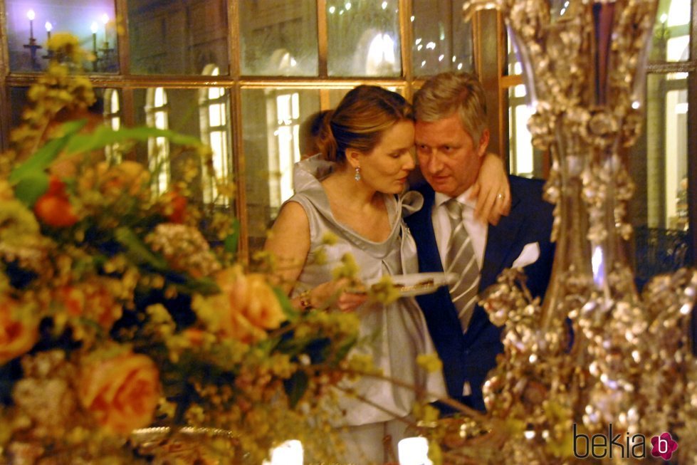 Felipe y Matilde de Bélgica en una fiesta en los años 90