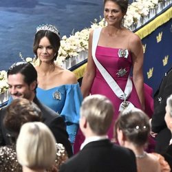 Sofia Hellqvist y Magdalena de Suecia en los Nobel 2019