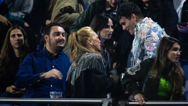 Belén Esteban, Miguel Marcos, Palomo Spain y María Escoté en el concierto de Rosalía en Madrid