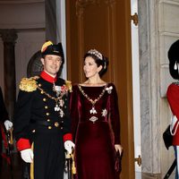 Federico y Mary de Dinamarca en la recepción ofrecida por la llegada de 2012