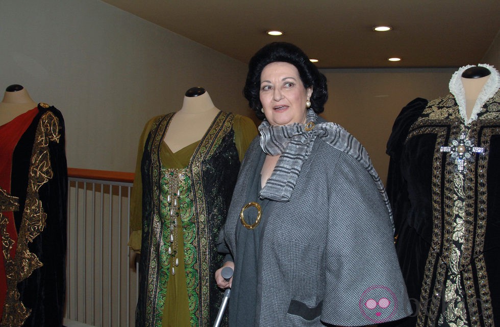 Una emocionada Montserrat Caballé en el 50 aniversario de su debut