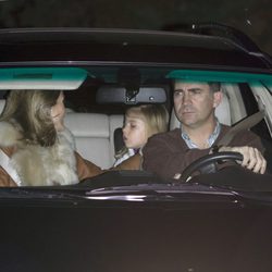 Los Príncipes Felipe y Letizia y la Infanta Sofía el Día de Reyes