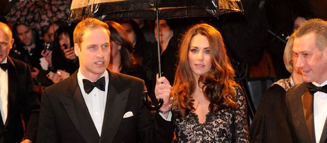 Los Duques de Cambridge en el estreno de 'Caballo de Batalla' en Londres