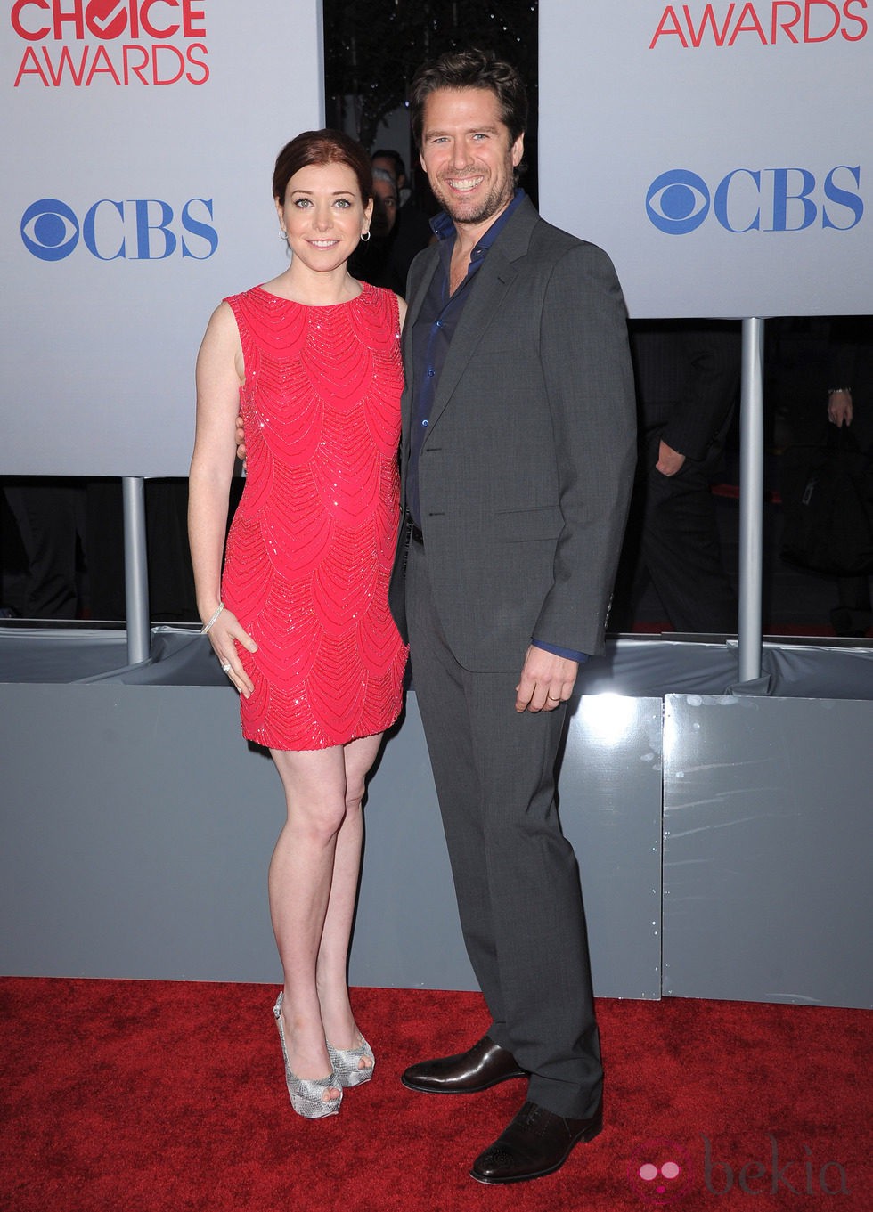 Alyson Hannigan y Alexis Denisof en los People's Choice Awards 2012