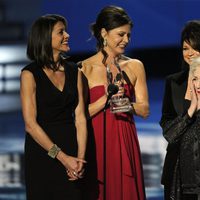 Wendie Malick, Jane Leeves, Valerie Bertinelli y Betty White en la gala de los People's Choice Awards 2012 