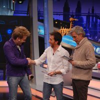 Michel Teló baila junto a Pablo Motos e Imanol Arias en 'El Hormiguero'