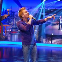 Michel Teló interpretando 'Ai se eu te pego' en 'El Hormiguero'