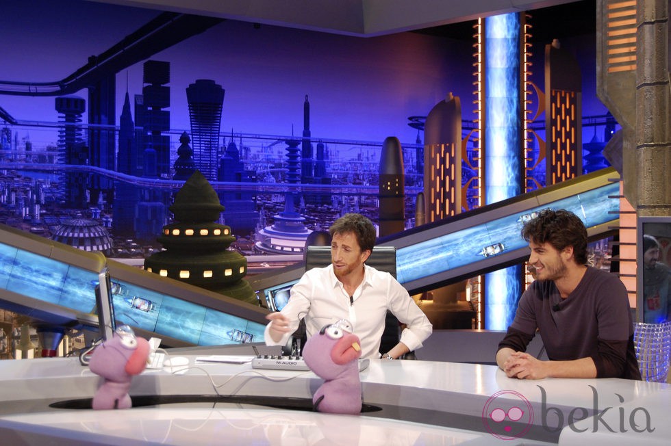 Pablo Motos y Maxi Iglesias se divierten con Trancas y Barrancas en 'El hormiguero'