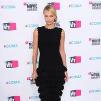 Charlize Theron en los premios Critics Choice 2012