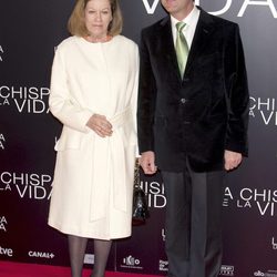 Natalia Figueroa y José Bono en el estreno de 'La chispa de la vida'