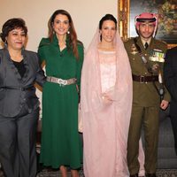 La Reina Rania, el Rey Abdalá y la Reina Noor con los Príncipes Hamzah y Basma en su boda