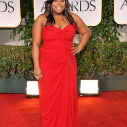 Amber Riley en la alfombra roja de los Globos de Oro 2012