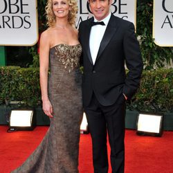 Jean Dujardin y Alexandra Lamy en la alfombra roja de los Globos de Oro 2012