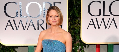 Jodie Foster en la alfombra roja de los Globos de Oro 2012