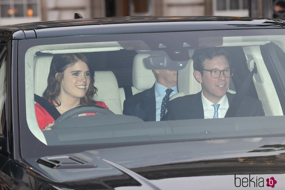 La Princesa Eugenia de York y Jack Brooksbank en el almuerzo prenavideño 2019 en Buckingham Palace