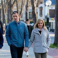 La Infanta Cristina e Iñaki Urdangarin paseando por Vitoria cogidos de la mano