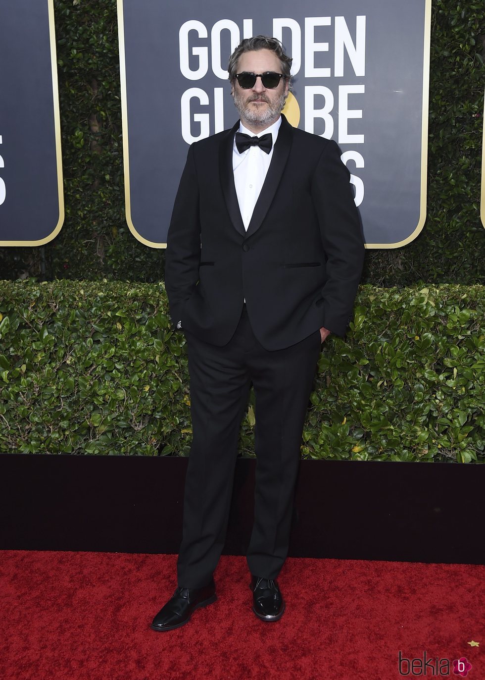 Joaquin Phoenix en la alfombra roja de los Globos de Oro 2020