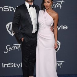 Nicole Scherzinger y Thom Evans posando juntos por primera vez