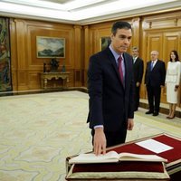 Pedro Sánchez promete su cargo como Presidente del Gobierno por segunda vez ante el Rey Felipe